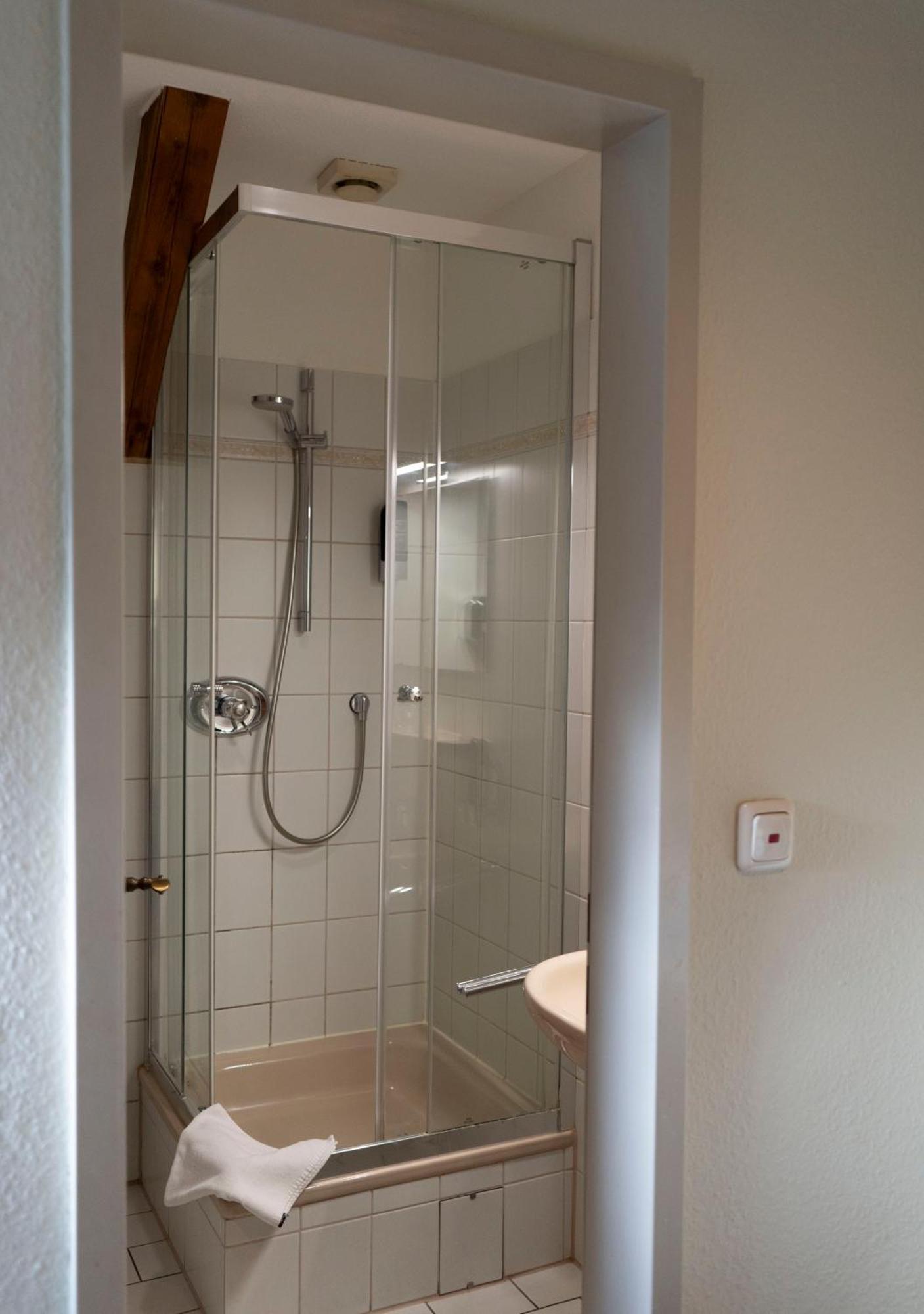 Gaststaette Zur Eiche Hotel Hannover Kültér fotó