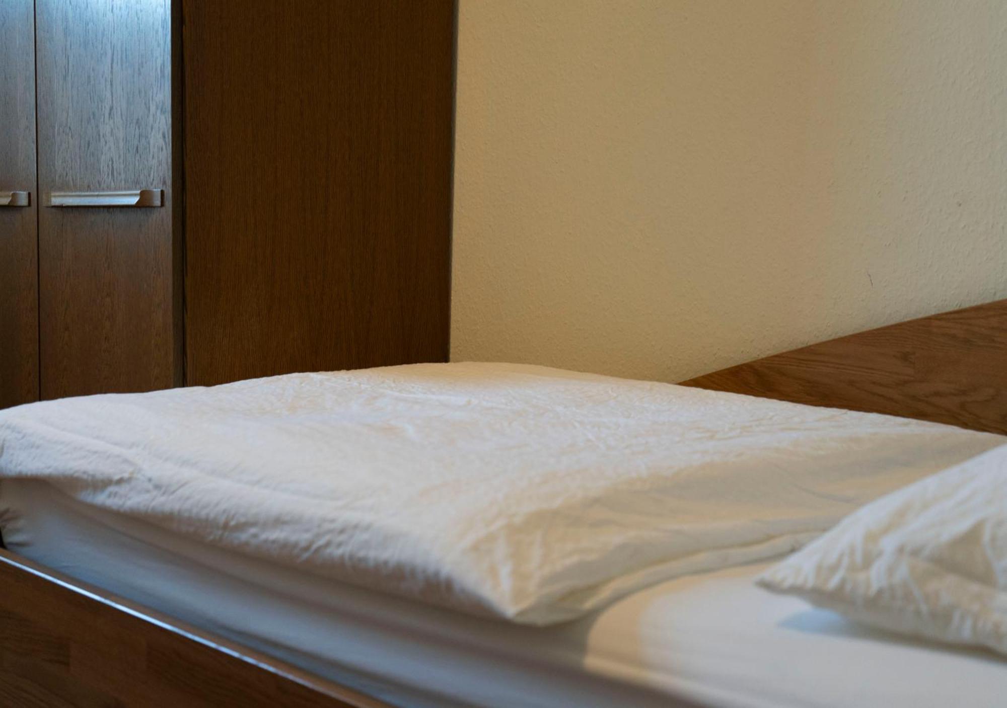 Gaststaette Zur Eiche Hotel Hannover Kültér fotó