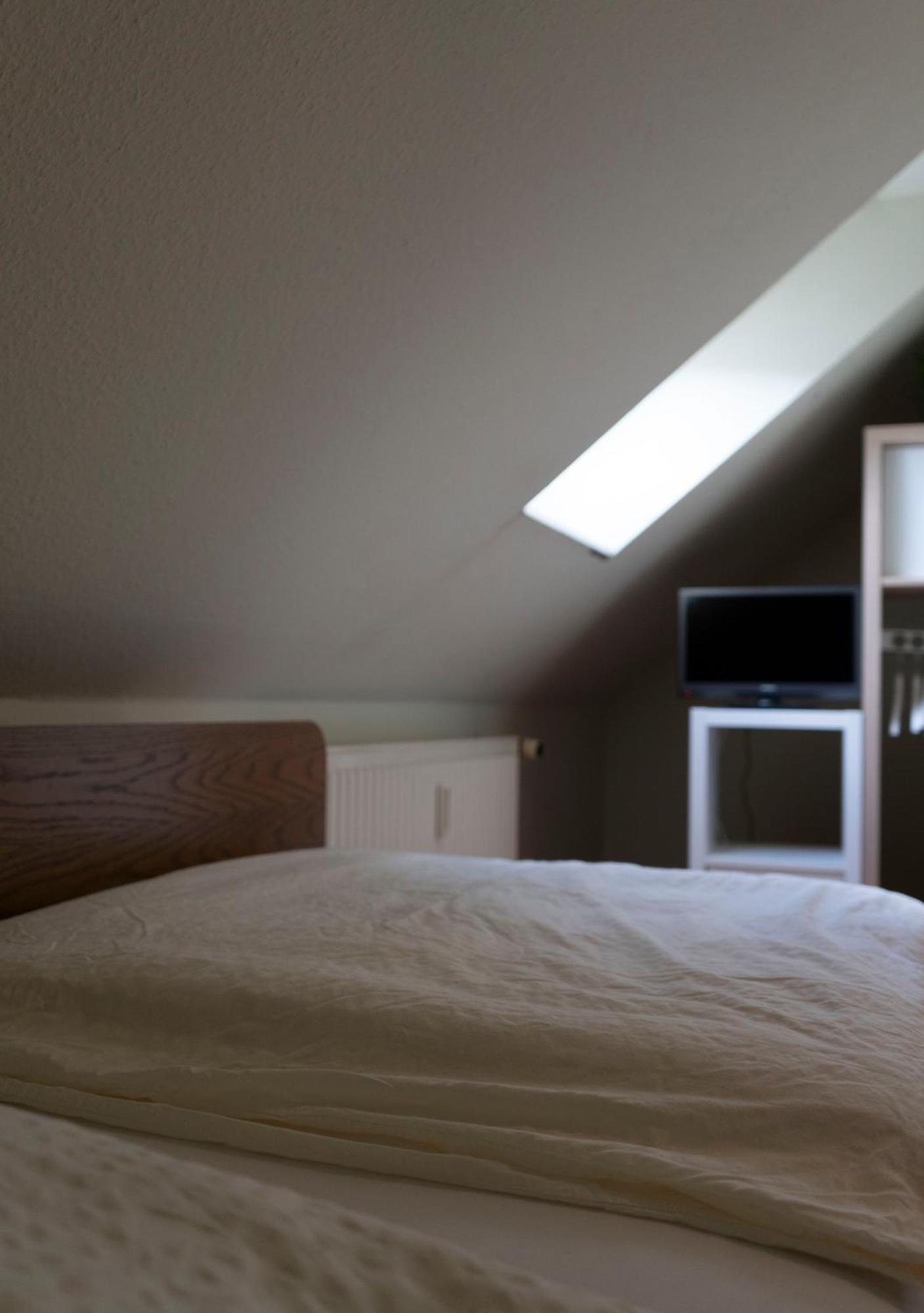 Gaststaette Zur Eiche Hotel Hannover Kültér fotó