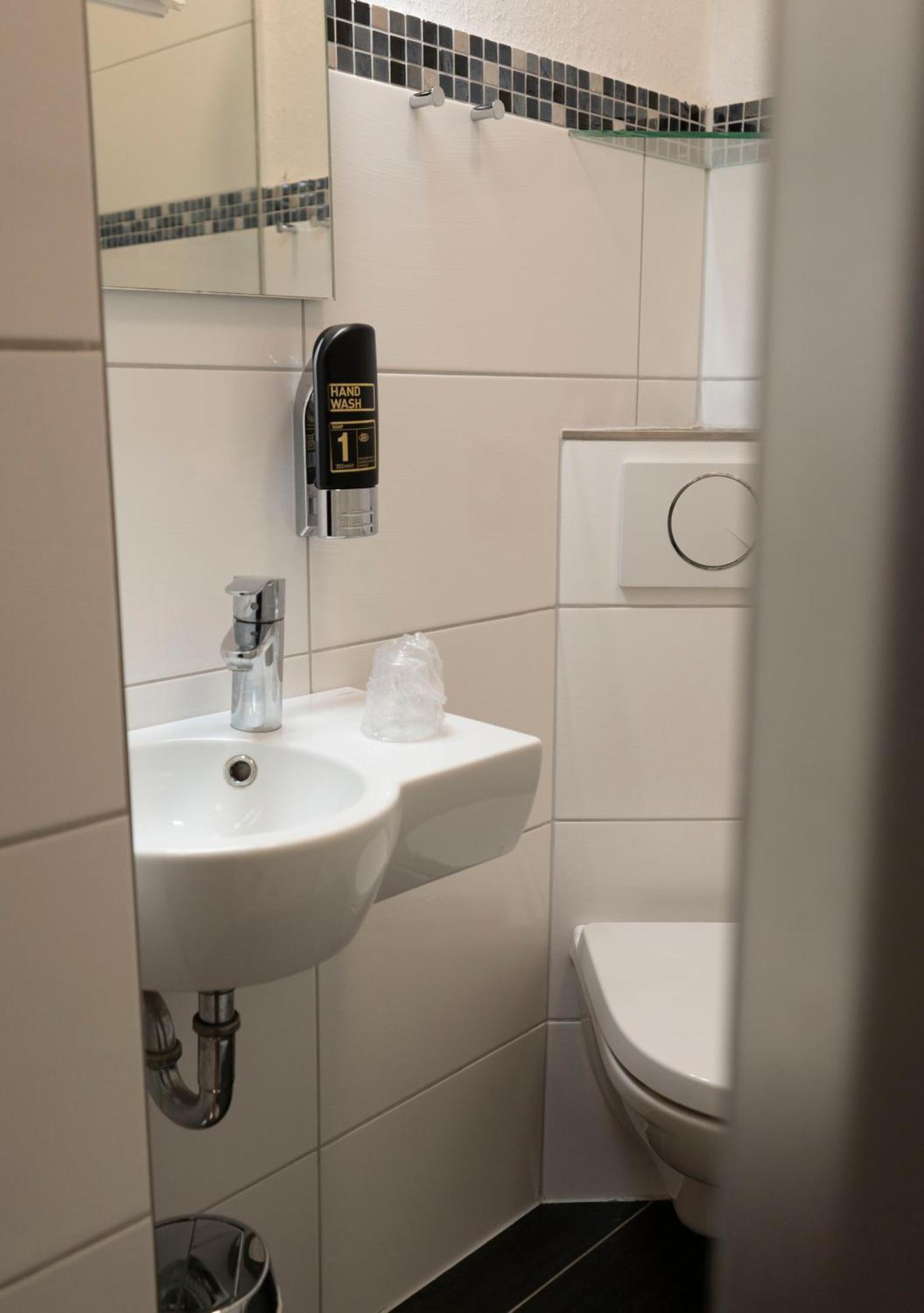 Gaststaette Zur Eiche Hotel Hannover Kültér fotó